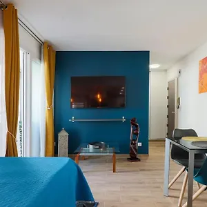 Centre A 2 Pas De La Vieille Ville, Plages Antibes